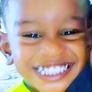 Meet your Posher, Joi